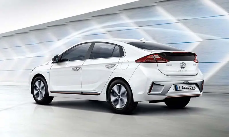 Hyundai-Ioniq-Electrico03
