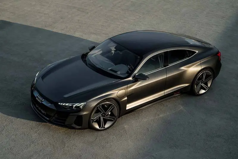 Audi-GT_e-tron-Concept_gris-arriba01