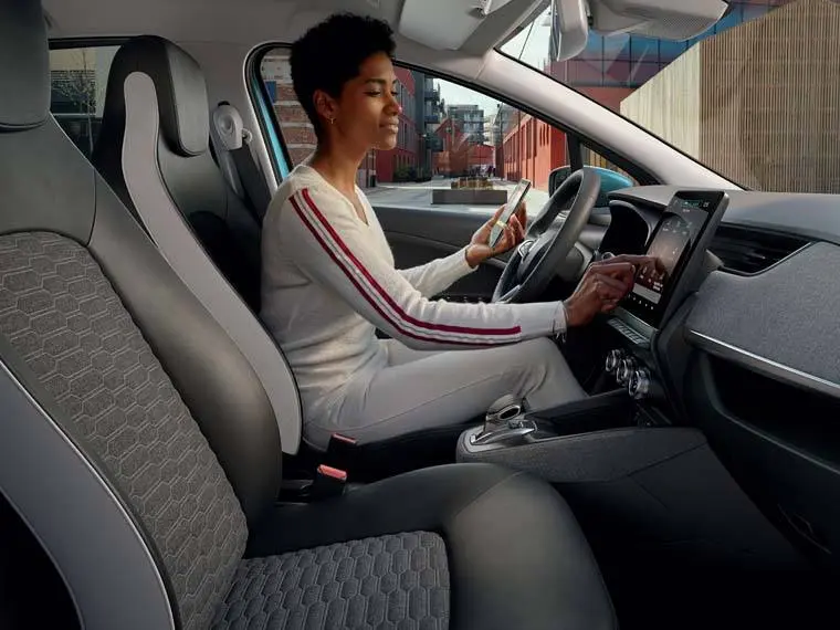 Renault-Zoe-2019-conduciendo