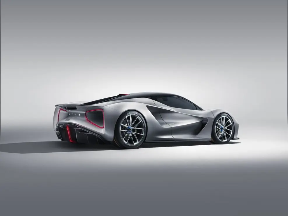 Lotus-Evija_trasera-lateral