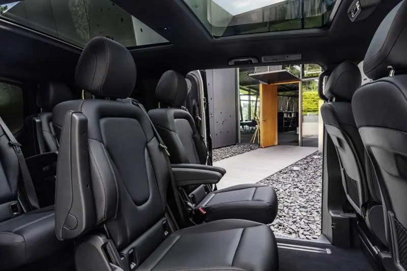 Mercedes-Benz-EQV-asientos2