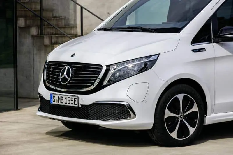 Mercedes-Benz-EQV-frontal