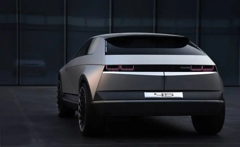 Hyundai-45-trasera