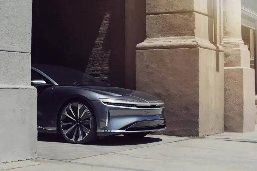 lucid-air-sedan-lujo-electrico5