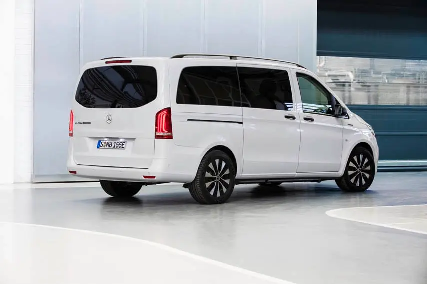 mercedes-benz-evito-tourer-2