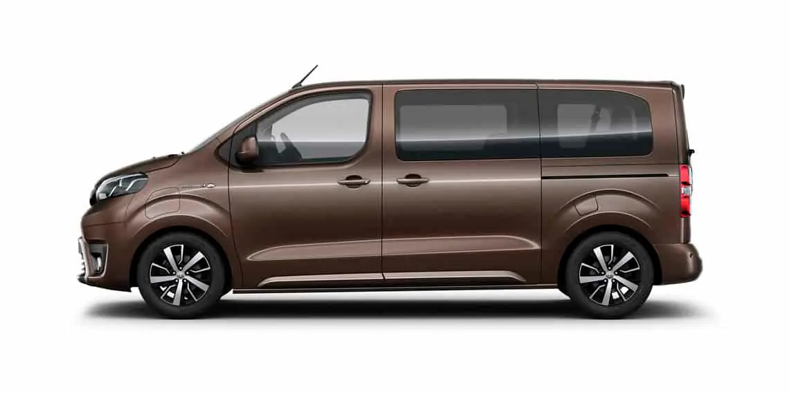 furgoneta-electrica-toyota-proace-verso-electric_lateral
