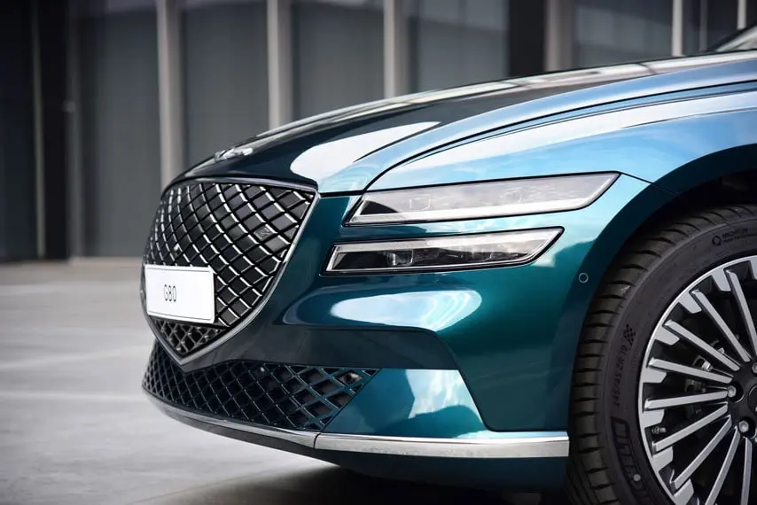 Genesis-G80-Electrified_morro-lateral