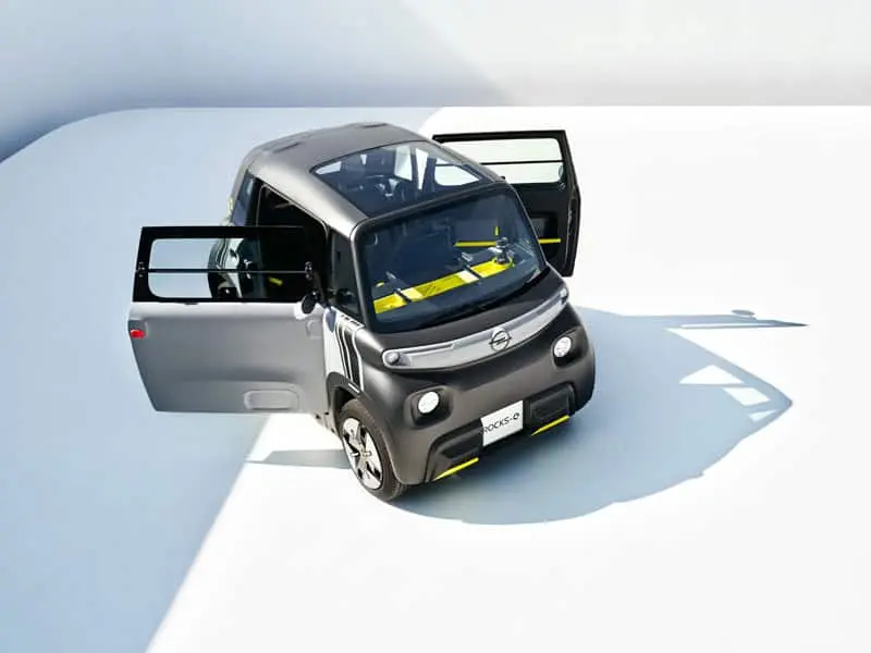 Opel-Rocks-e_puertas-abiertas