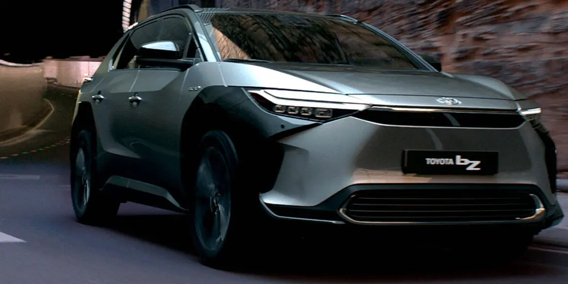 Toyota-bZ4X_movimiento