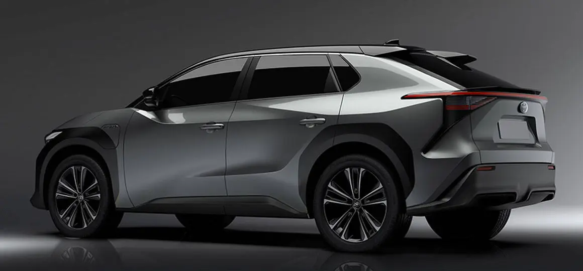 Toyota-bZ4X_trasera
