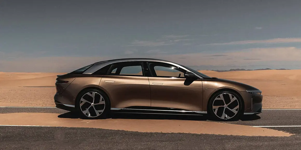 Lucid-Air-acuerdo-Gobierno-Arabia-Saudi