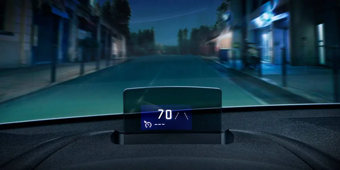 Nueva-furgoneta-electrica-Fiat-E-Doblo_head-up-display