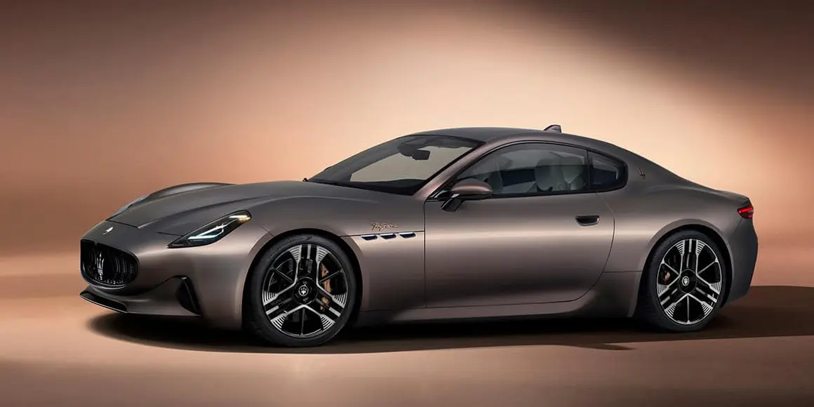 Maserati-GranTurismo-Folgore-totalmente-electrico_lateral