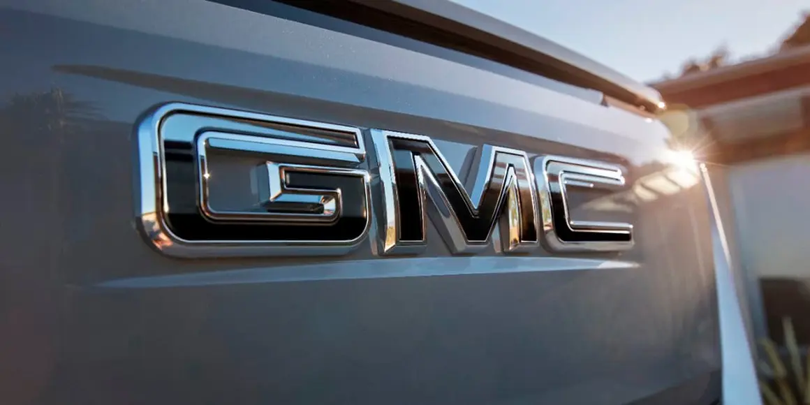 GM-Sierra-Denali-EV_Edition-1_frontal