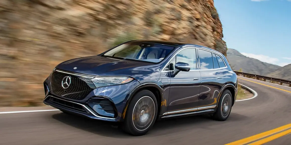 Mercedes-Benz-EQS-SUV