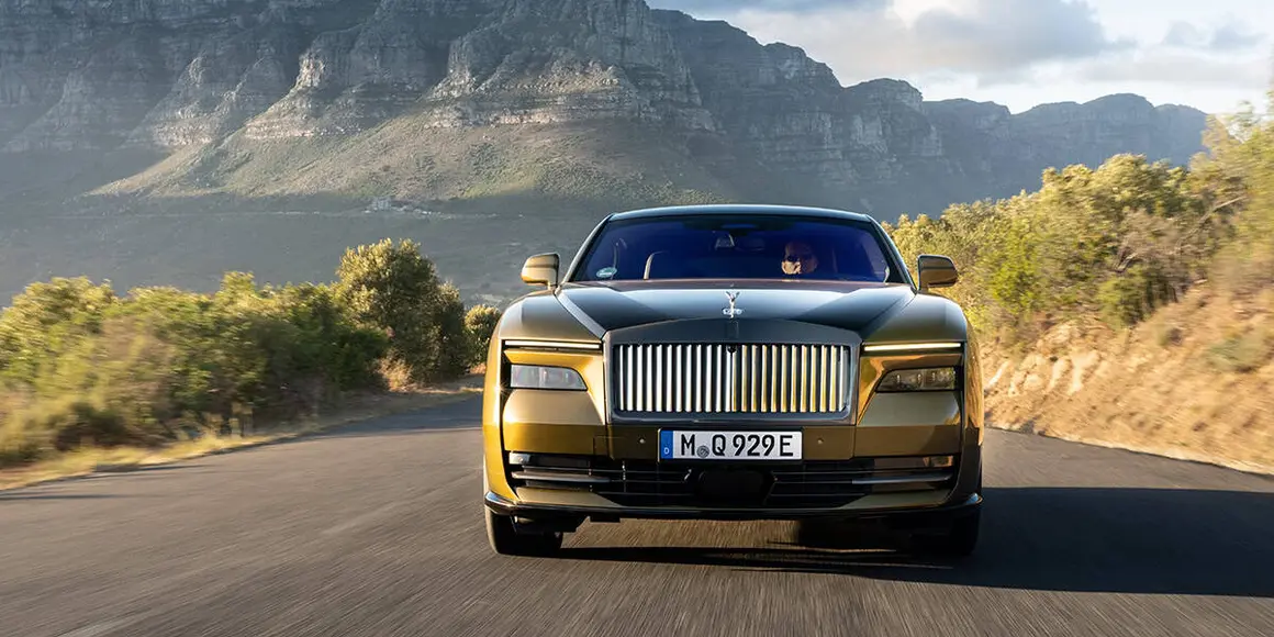 Rolls-Royce-Spectre_tecera-fase-pruebas_frontal