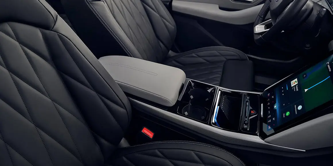 Ford-Explorer_interior-asientos-consola