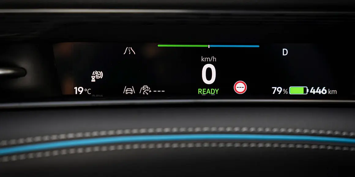 Volkswagen-ID.7_interior-pantalla-salpicadero