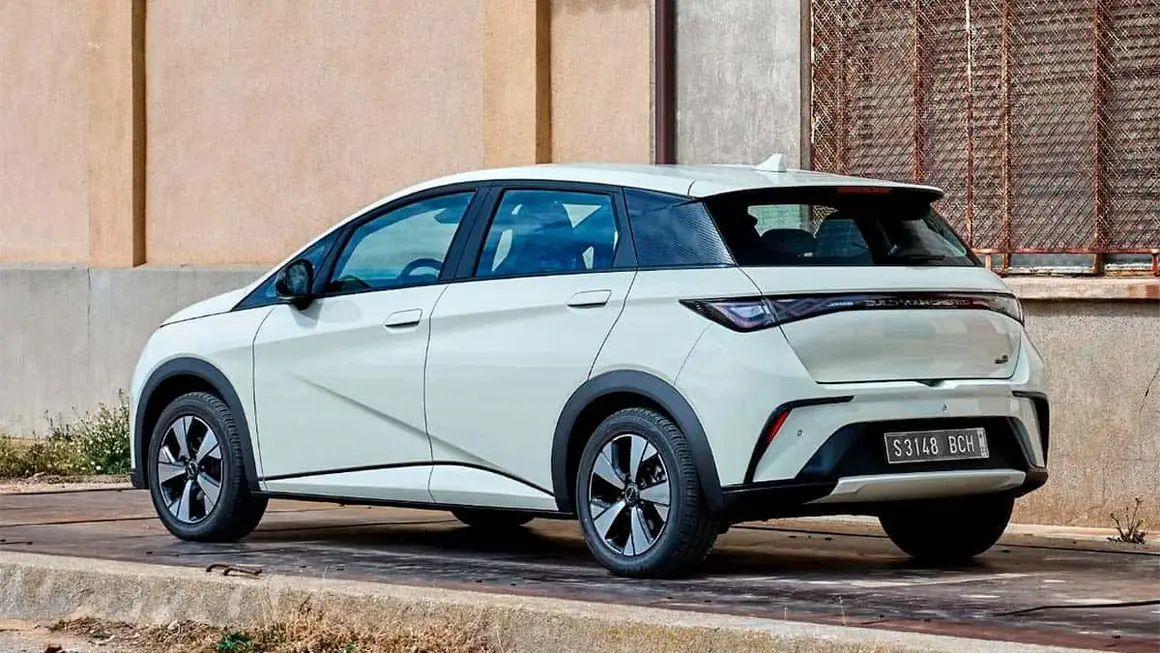 BYD Dolphin