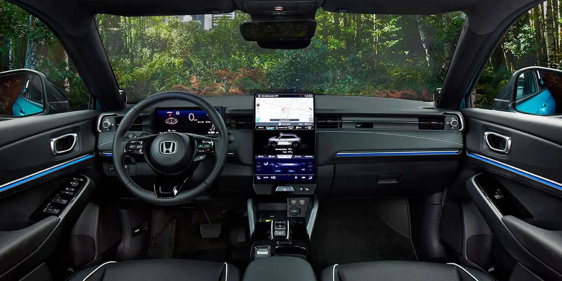 Interior del Honda e:Ny1