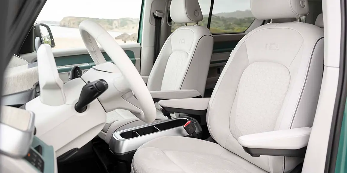 Volkswagen-ID-Buzz_batalla-larga_asientos