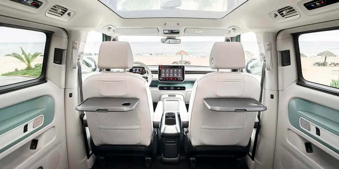 Volkswagen-ID-Buzz_batalla-larga_interior