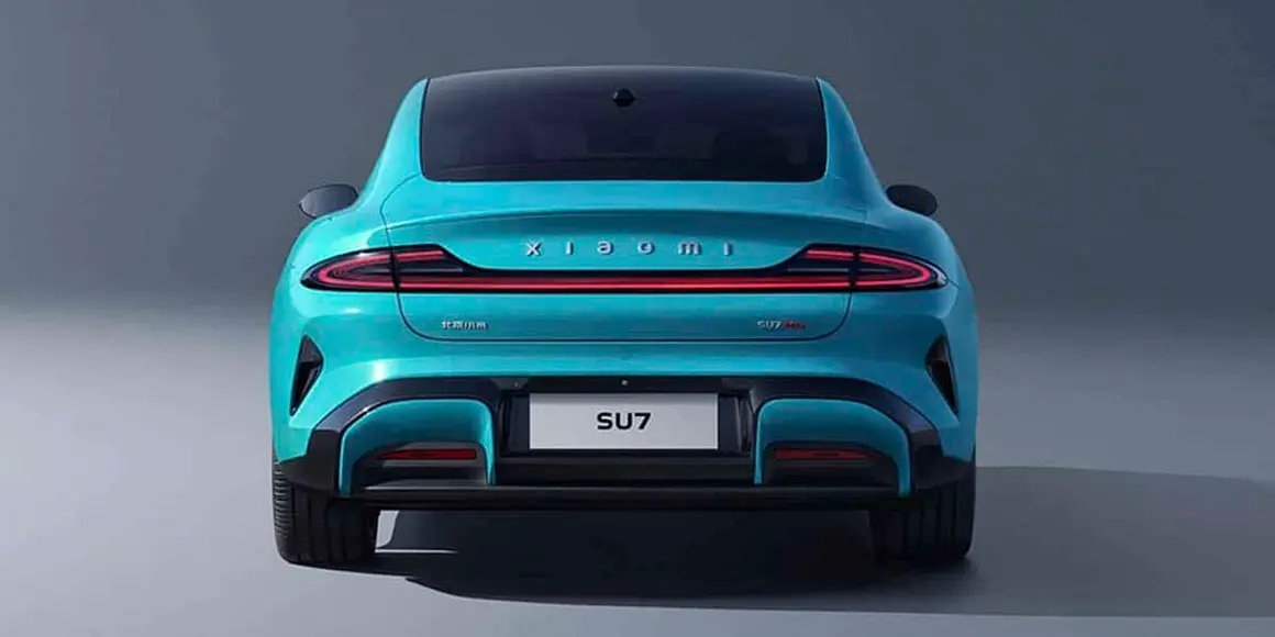 Xiaomi-SU7_trasera