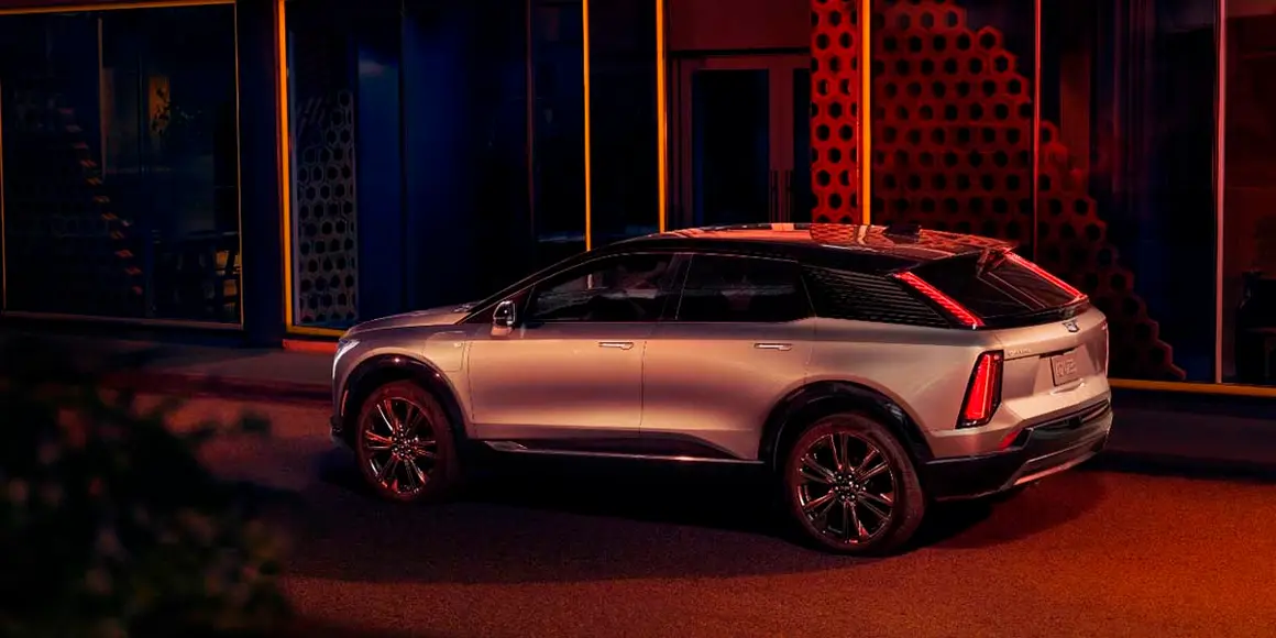 Cadillac-OPTIQ-2025_lateral