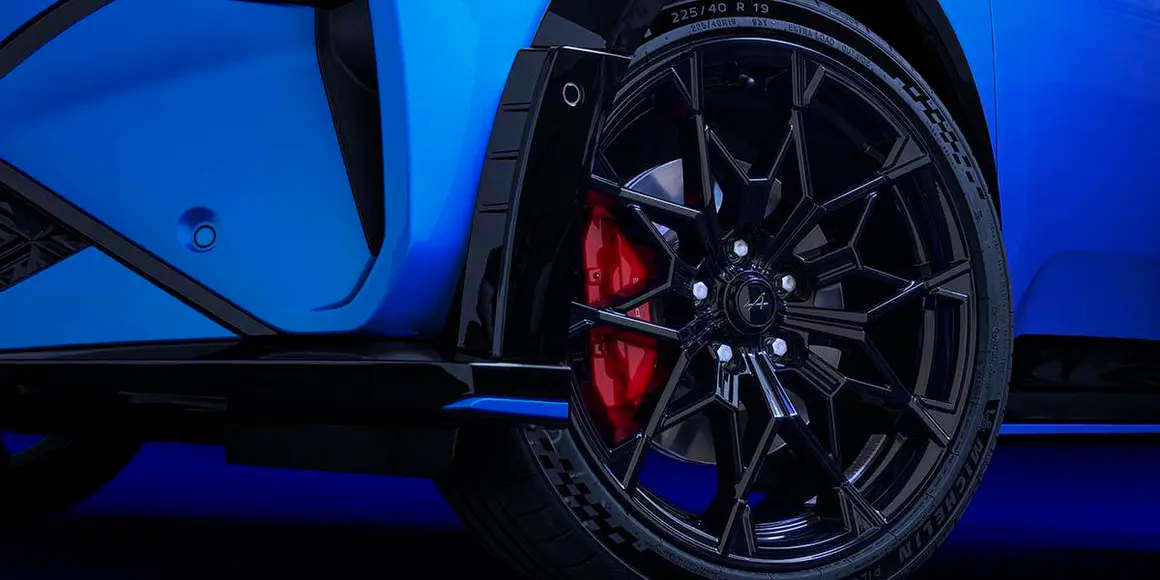 Alpine-A290_llantas