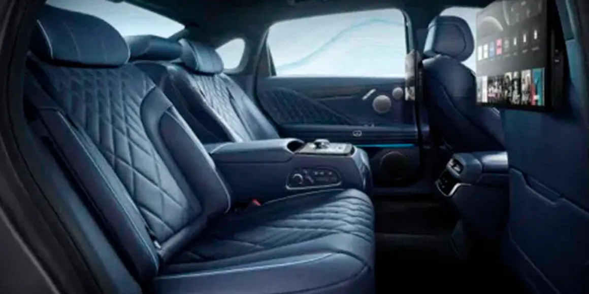 Genesis-G80-Electrified_Actualizacion-plazas-traseras