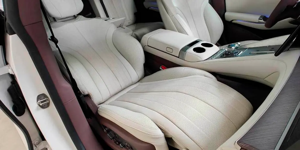 BYD-Denza-Z9-GT_interior