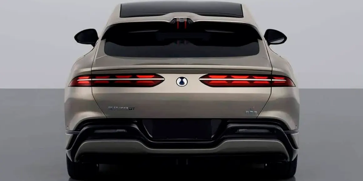 BYD-Denza-Z9-GT_trasera