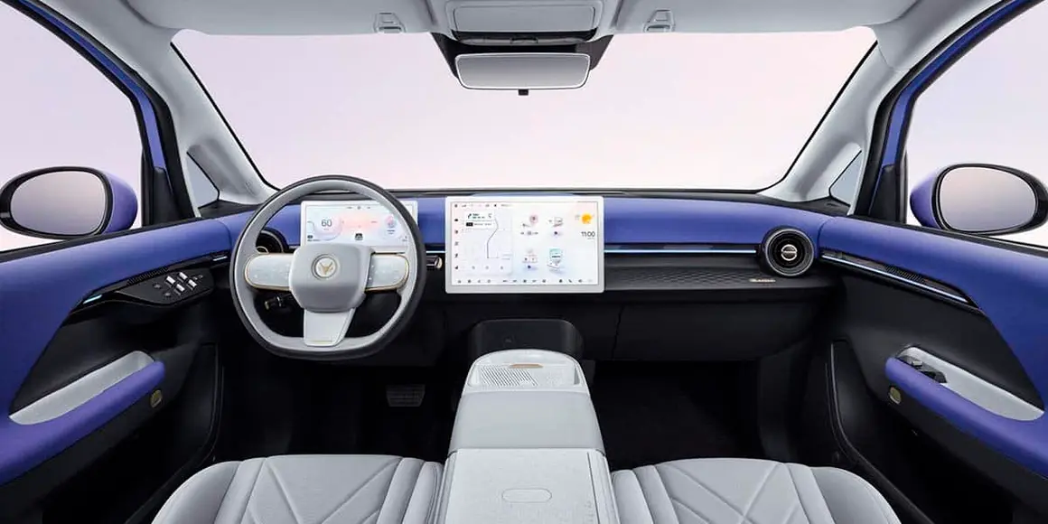 Arcfox-Kaola_interior-delante