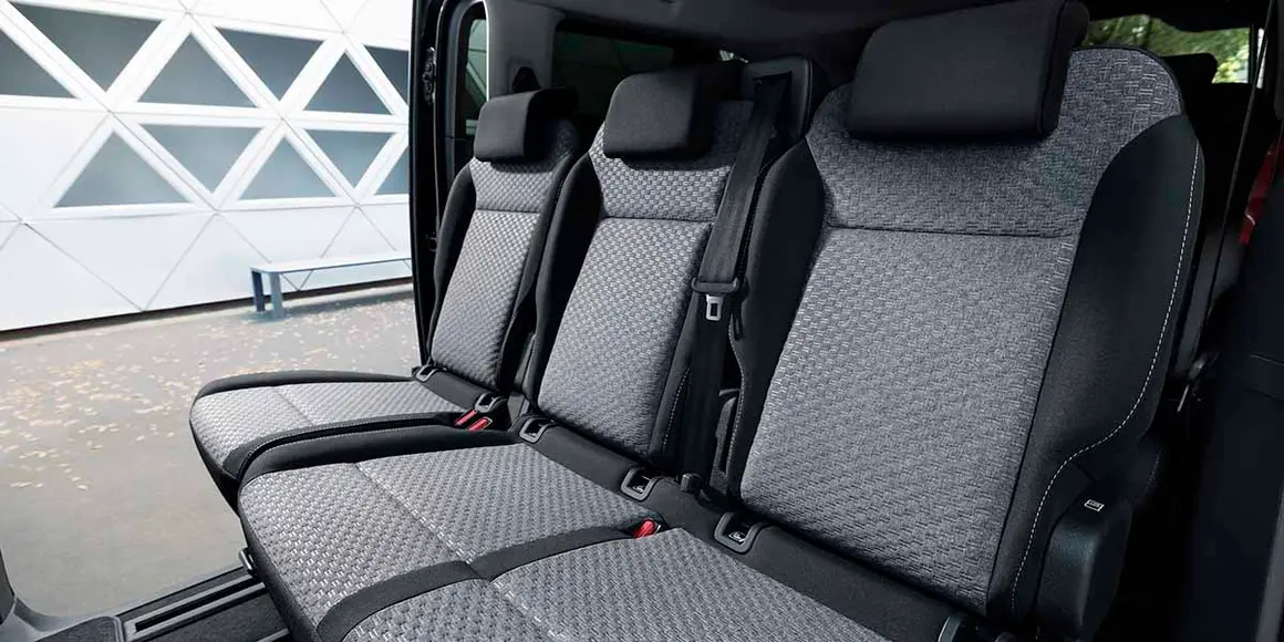 Citroen-e-SpaceTourer_interior-segunda-fila-asientos