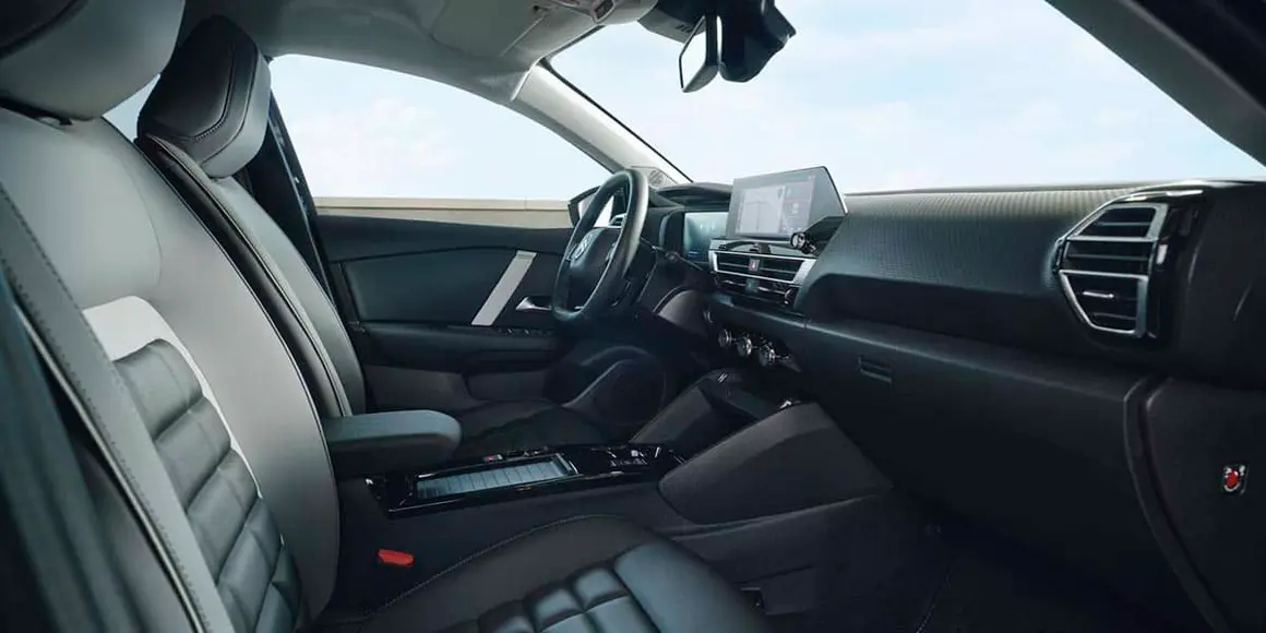 Citroen-e-C4_interior