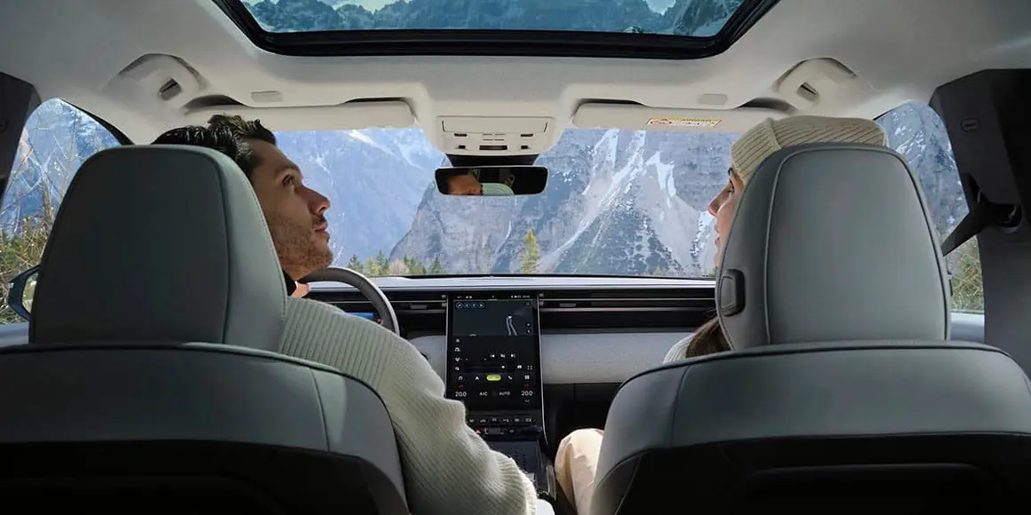 Citroen-e-C5-Aircross_interior