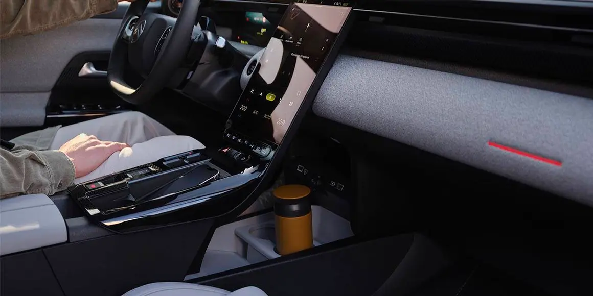 Citroen-e-C5-Aircross_interior2