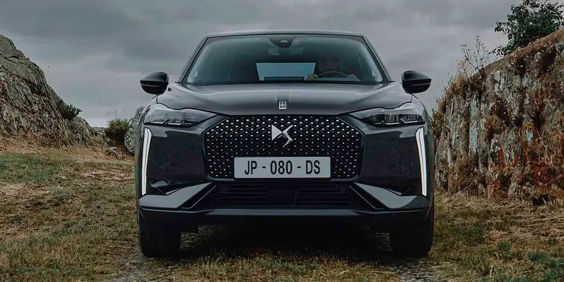 DS-3-E-Tense_frontal