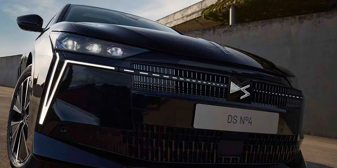 DS-N-4_frontal