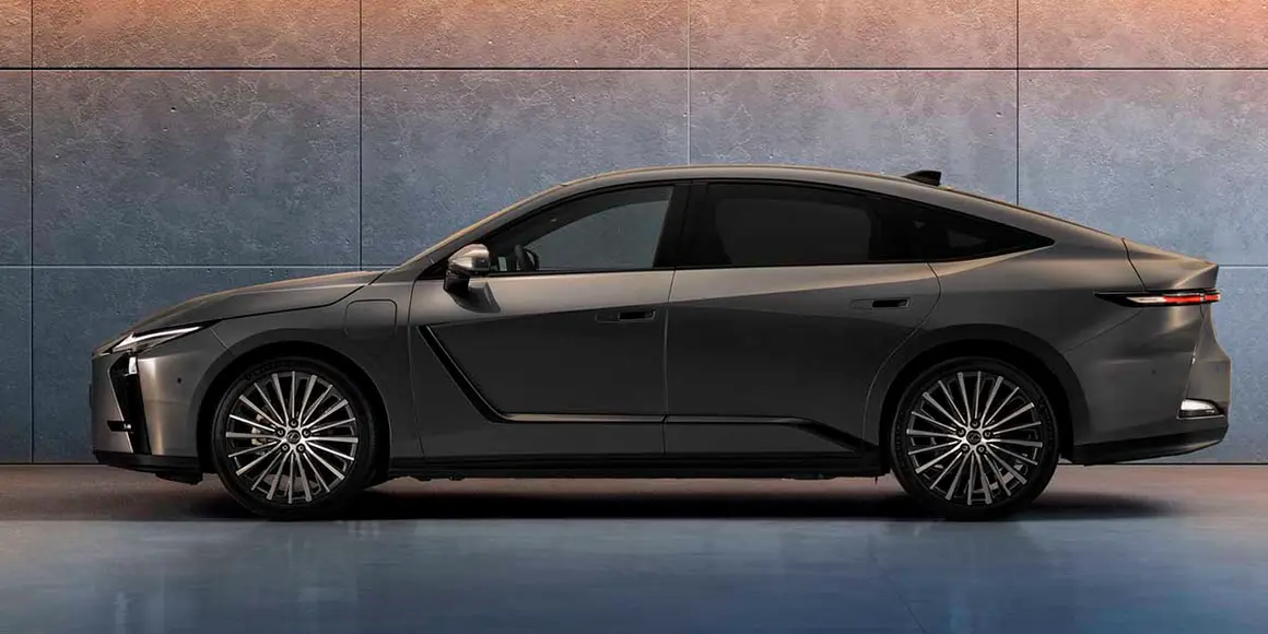 Lexus-ES_lateral-