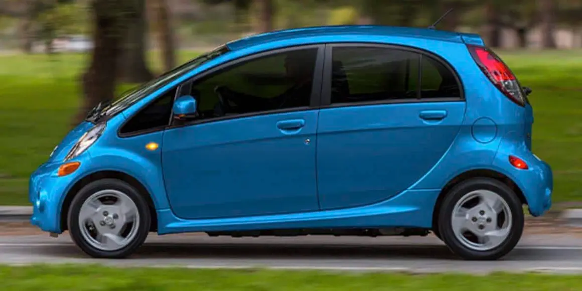 Mitsubishi-iMiEV_lateral
