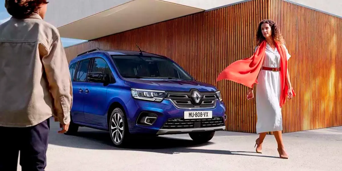 Renault-Kangoo-E-Tech_casa