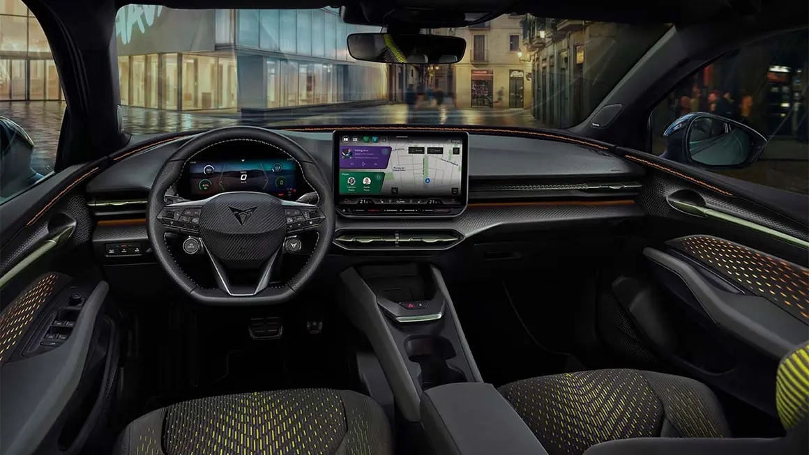 Interior del CUPRA Raval
