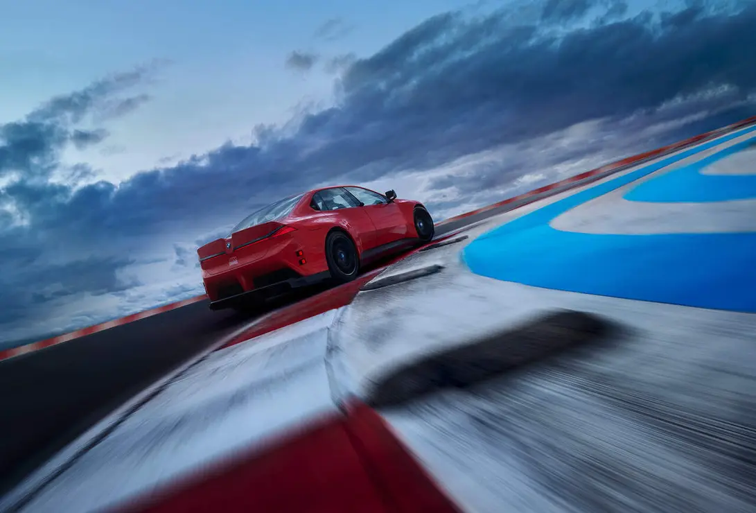 Vista trasera BMW M Concept
