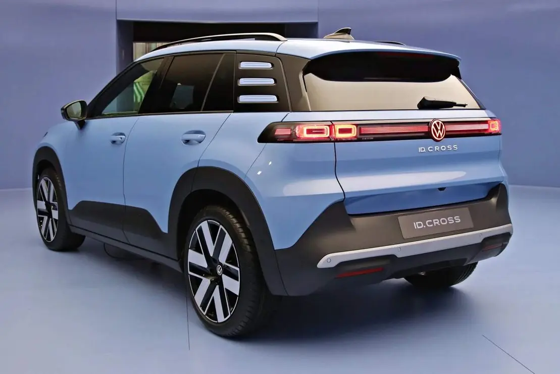 Volkswagen ID.Cross (vista trasera)