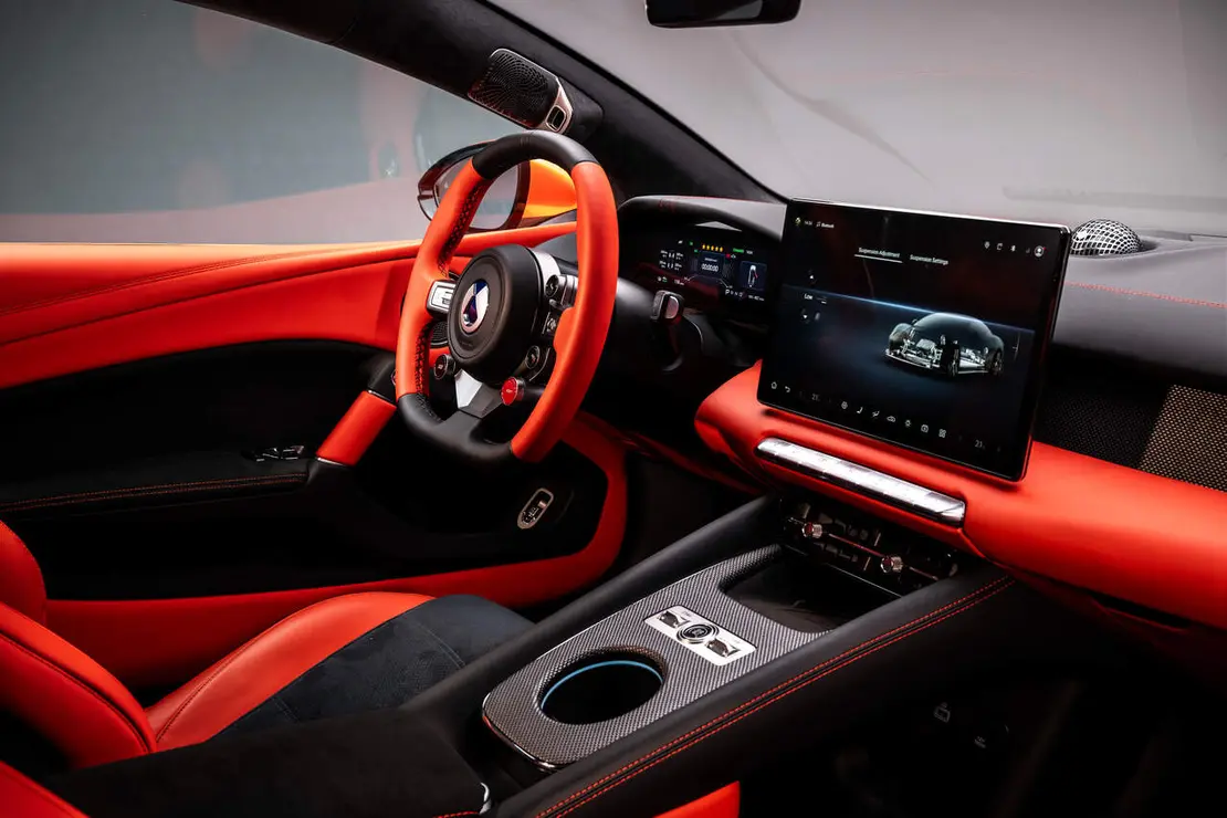 Denza Z - Interior