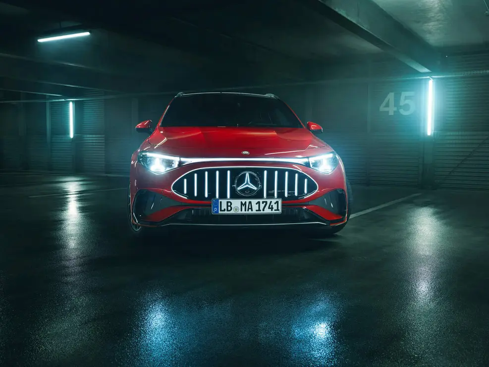Der neue elektrische Mercedes-AMG CLA 45 4MATIC+.

Exterieur Farbe: Aqua-Mint Uni
Interior Polster: ARTICO/Microcut schwarz

Energieverbrauch kombiniert: 19,6‒17,4 kWh/100 km | CO₂-Emissionen kombiniert: 0 g/km | CO₂-Klasse: A

Die Angaben sind vorl&auml;ufig. Es liegen bislang weder best&auml;tigte Werte von einer amtlich anerkannten Pr&uuml;forganisation noch eine EG-Typgenehmigung noch eine Konformit&auml;tsbescheinigung mit amtlichen Werten vor. Abweichungen zwischen den Angaben und den amtlichen Werten sind m&ouml;glich. 

The new Mercedes-AMG CLA 45 4MATIC+ electric.

Exterior color: Aqua-mint non-metallic
Interior: ARTICO Microcut Black

Energy consumption combined: 19.6&ndash;17.4 kWh/100 km | Combined CO₂ emissions: 0 g/km | CO₂ class: A

The figures are provisional. To date, there are no confirmed figures from an officially recognised testing organisation, nor is there an EC type-approval or a certificate of conformity containing official figures. There may be discrepancies between the figures provided and the official figures.