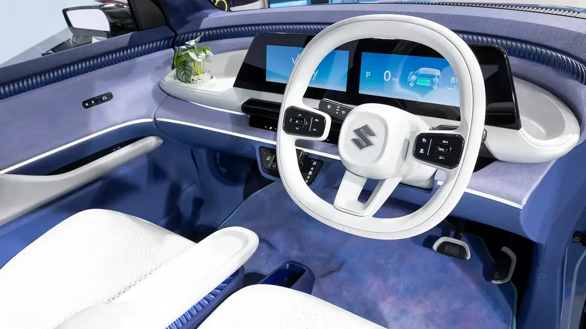 Suzuki-vision-e-sky-interior