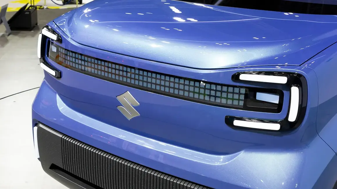 Suzuki-vision-e-sky-detalle-frontal