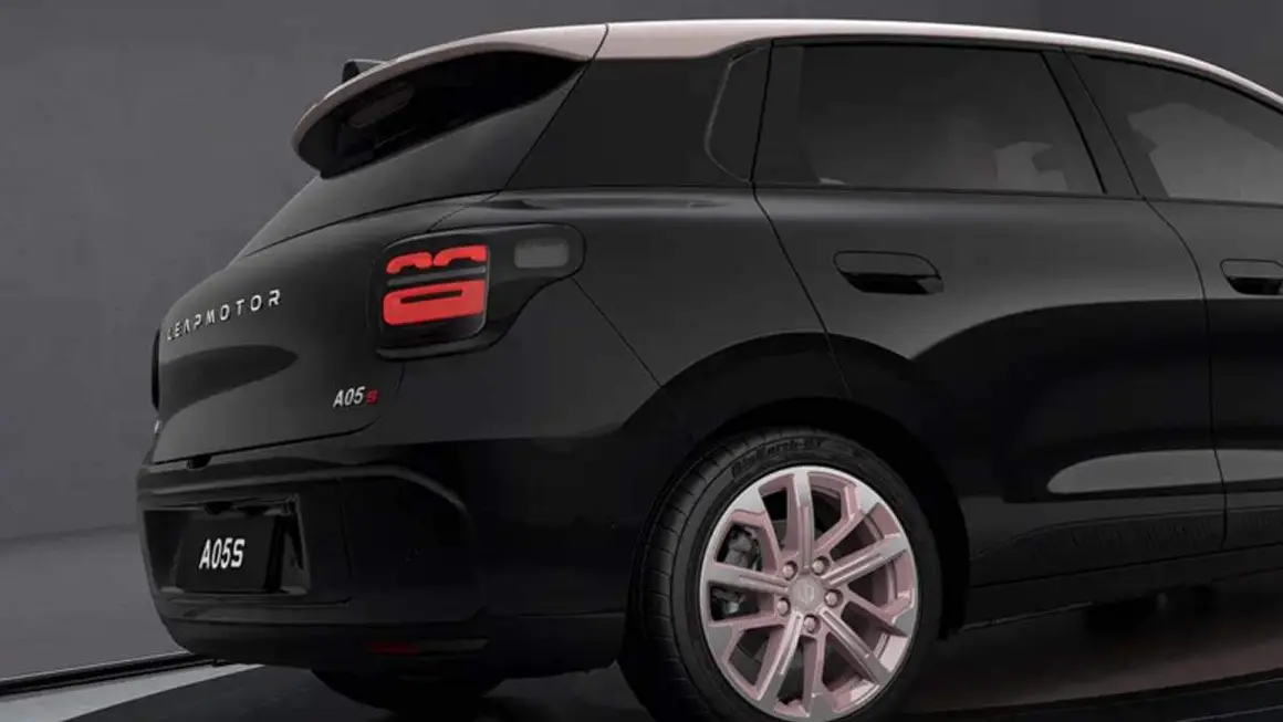 leapmptor-a05S-detalle-trasero
